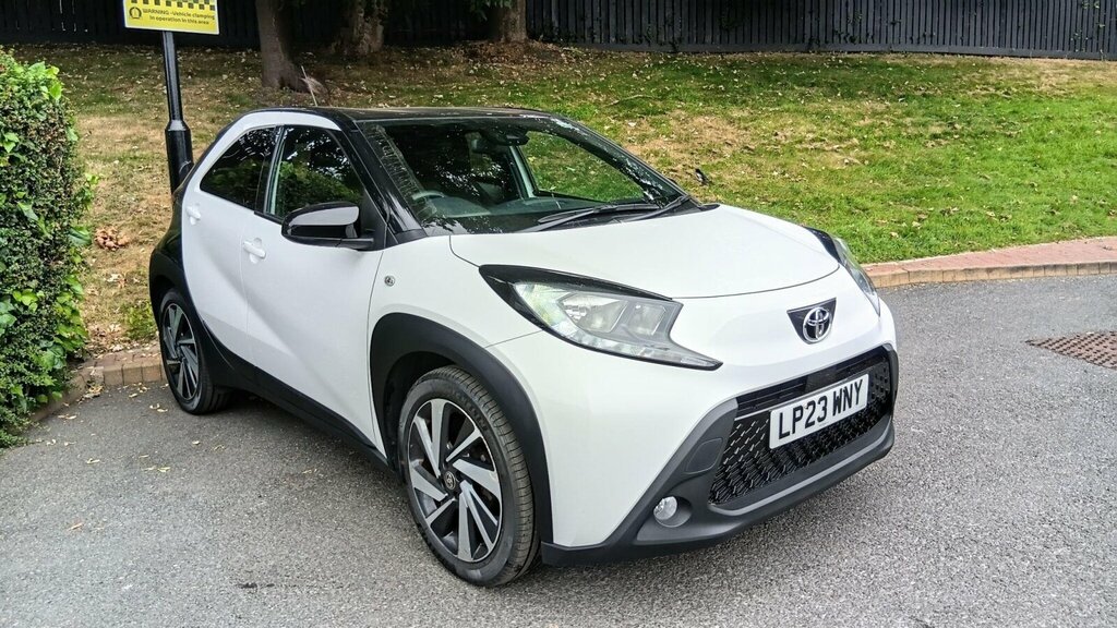 Toyota Aygo X 1.0 Vvt-i Edge X-shift Euro 6 Ss LP23WNY White