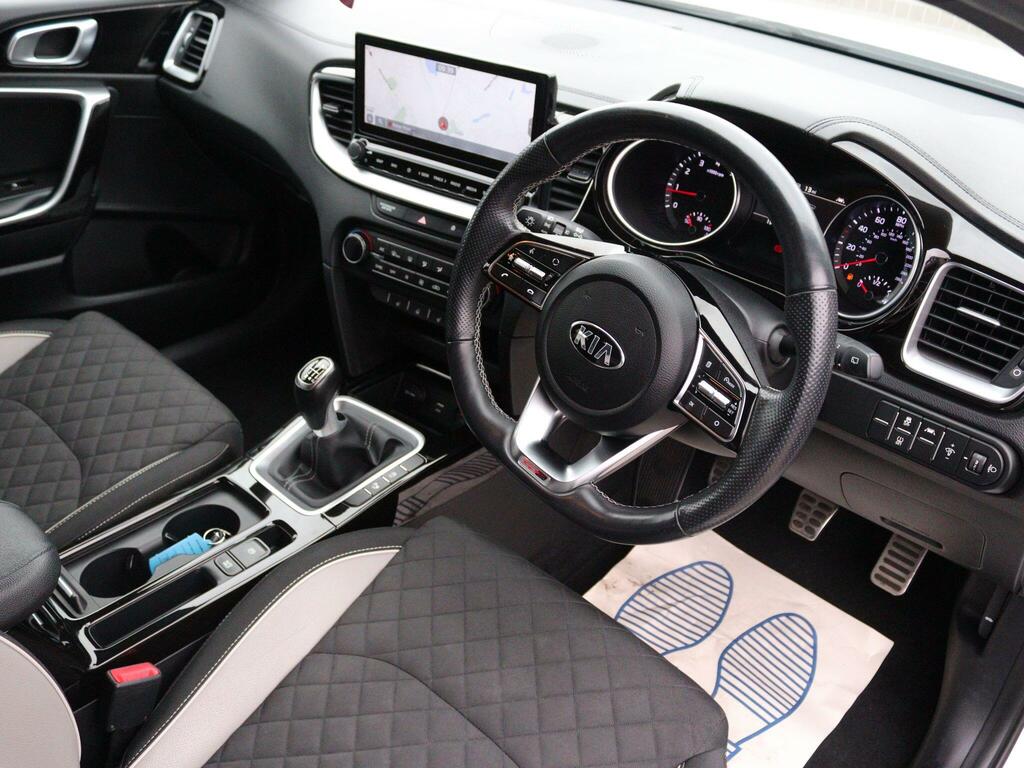 Kia Proceed 1.5 T-gdi Gt-line Shooting Brake Euro 6 Ss White #2