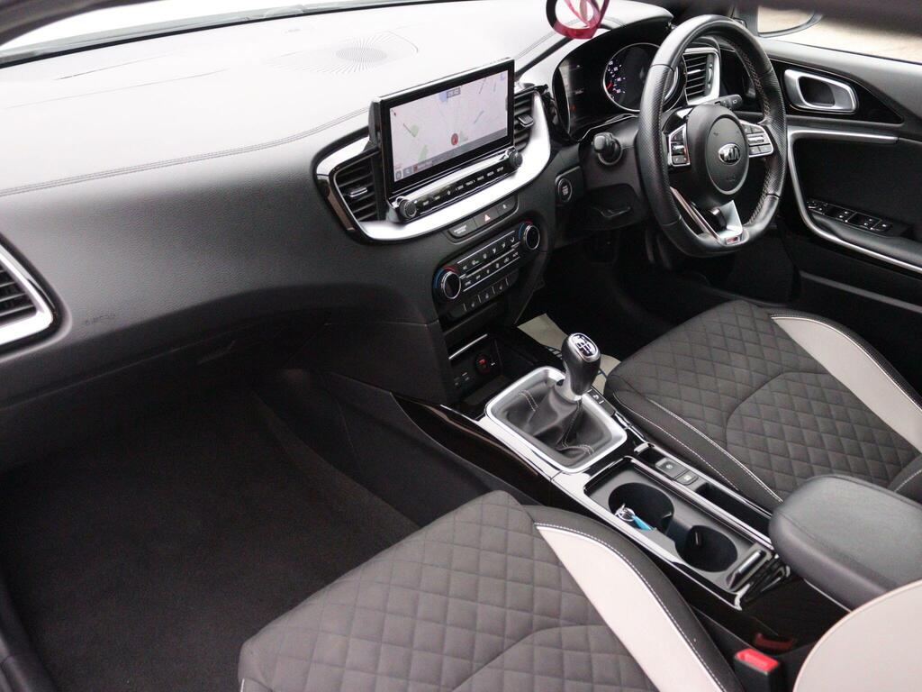 Kia Proceed 1.5 T-gdi Gt-line Shooting Brake Euro 6 Ss White #4