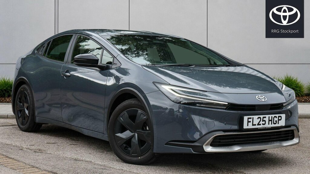 Toyota Prius 2.0 13.6Kwh Design Cvt Euro 6 Ss Grey