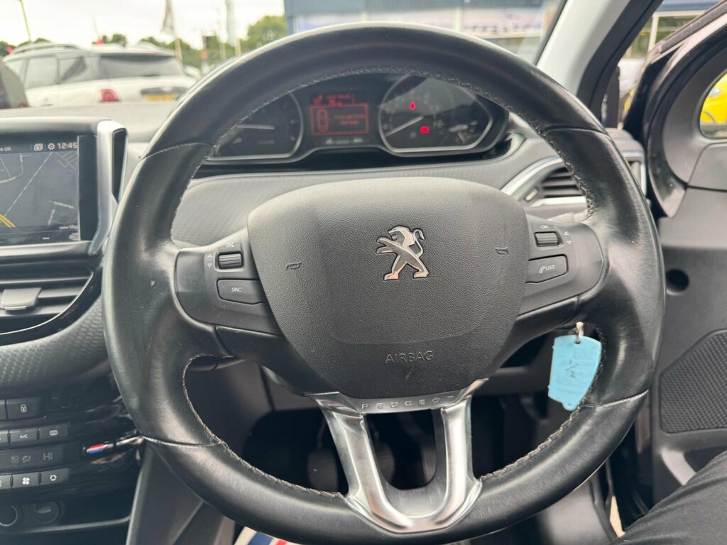 Peugeot 208 Ss Tech Edition White #9