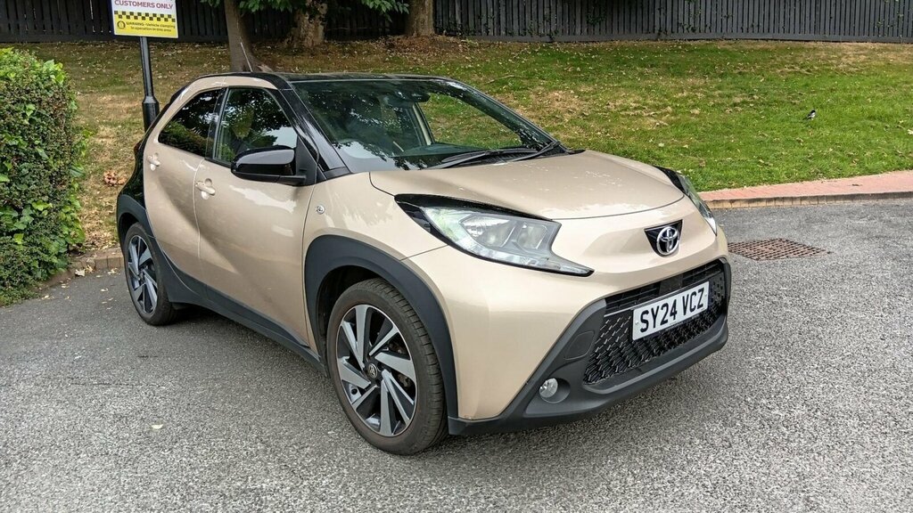 Toyota Aygo X 1.0 Vvt-i Edge Euro 6 Ss Beige