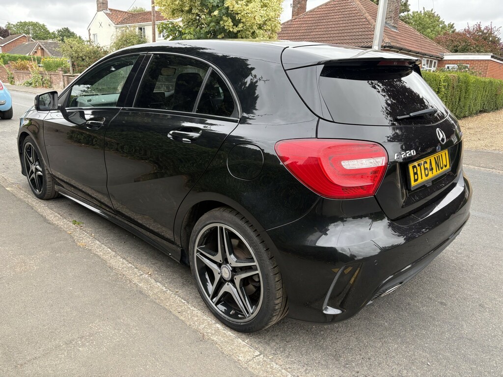 Mercedes-Benz A Class Hatchback 2.1 A220 Cdi Amg Sport 2015 BT64NUJ Black #4