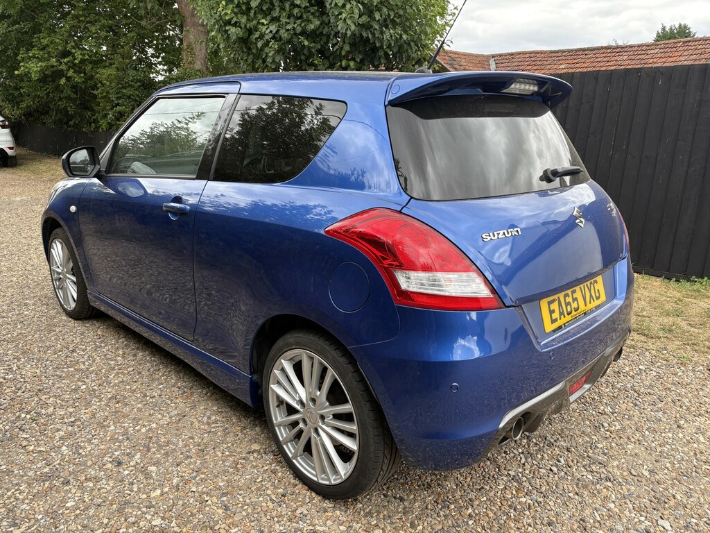 Suzuki Swift Hatchback 1.6 Sport 2015 Blue #4