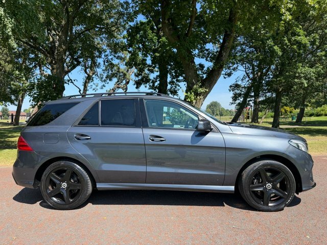 Mercedes-Benz GLE Class 2016 3.0 Gle350d V6 Amg Line Suv G-tron Grey #2