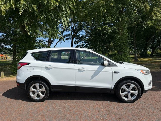 Ford Kuga 2016 2.0 Tdci Titanium Suv Euro White #2