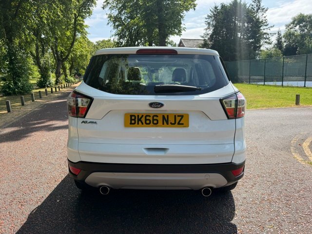 Ford Kuga 2016 2.0 Tdci Titanium Suv Euro White #4