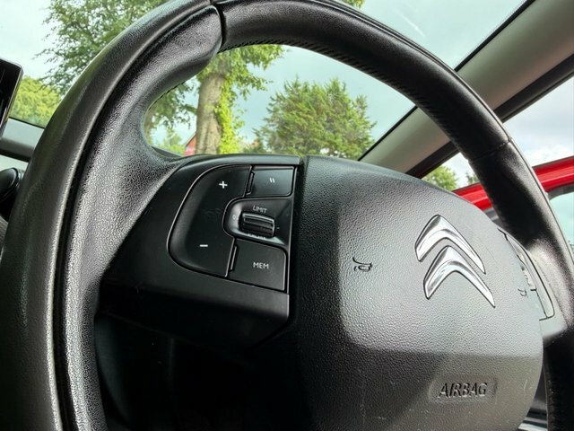 Citroen C4 Cactus 1.2 Puretech 82 Flair Purple #36