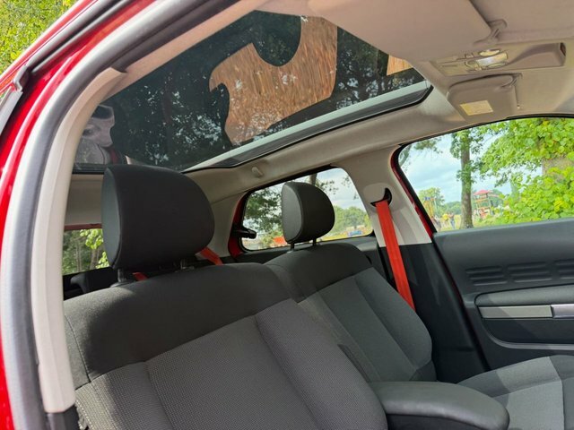 Citroen C4 Cactus 1.2 Puretech 82 Flair Purple #11