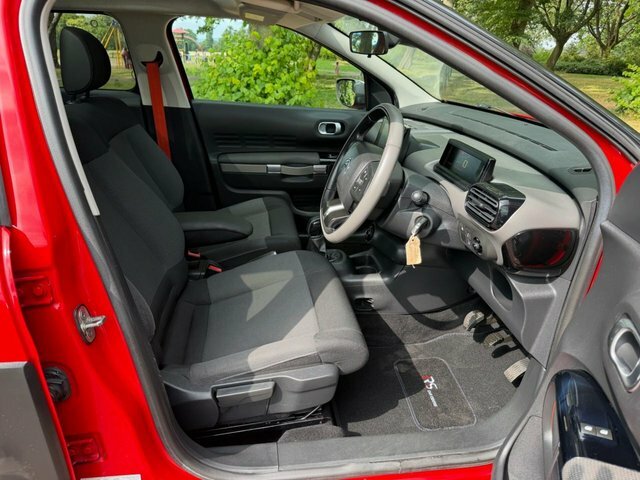 Citroen C4 Cactus 1.2 Puretech 82 Flair Purple #12
