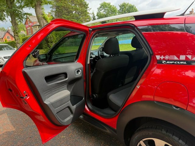 Citroen C4 Cactus 1.2 Puretech 82 Flair Purple #18