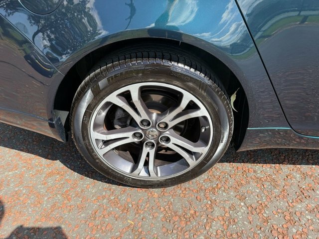 Vauxhall Insignia 1.8 Limited Edition 138 Bhp Silver #21
