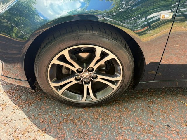 Vauxhall Insignia 1.8 Limited Edition 138 Bhp Silver #26