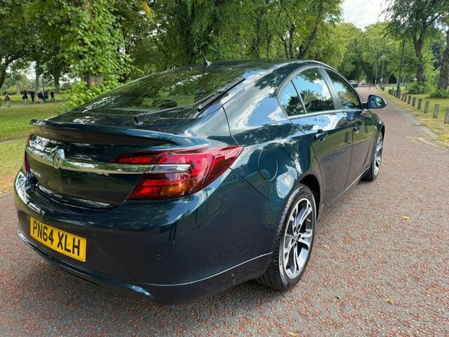 Vauxhall Insignia 2014 1.8 16V Limited Edition Hatchback Green #3