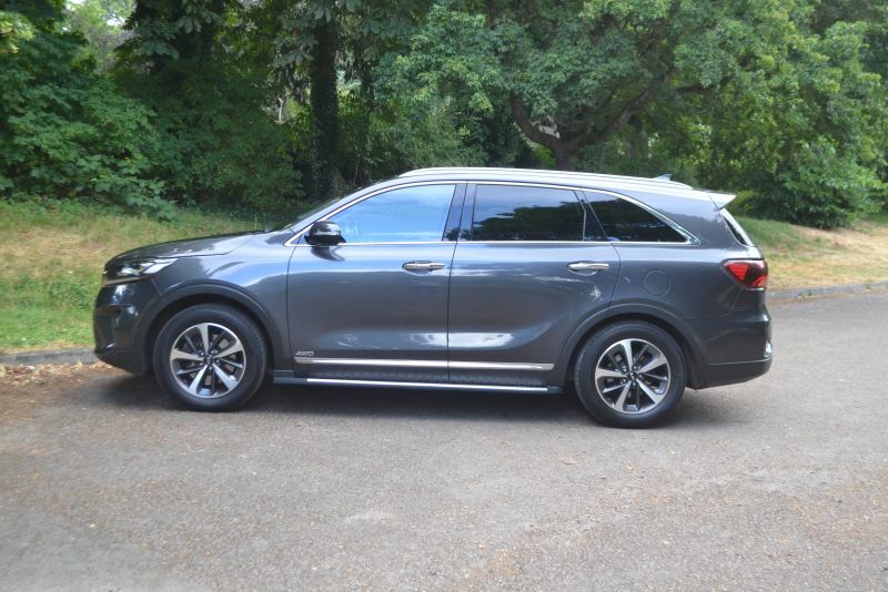 Kia Sorento Suv Grey #5