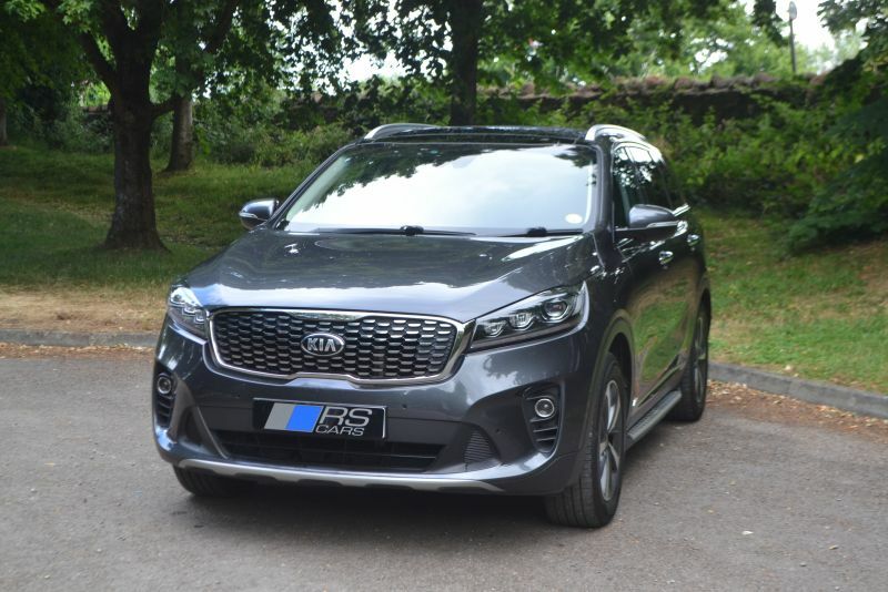 Kia Sorento Suv Grey #3