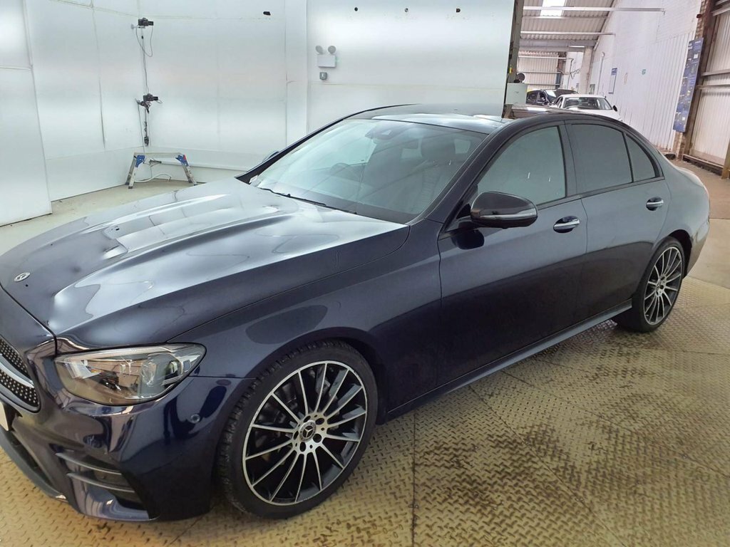 Mercedes-Benz E Class 2L Amg Line Night Edition Blue