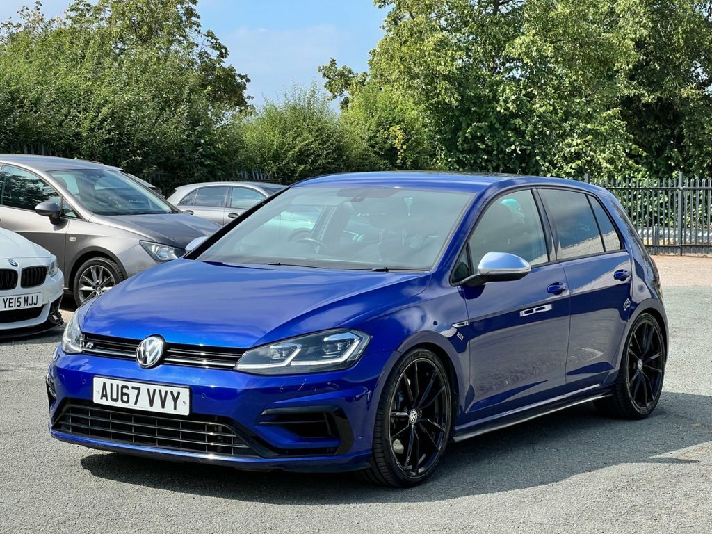 Volkswagen Golf 2L R Blue