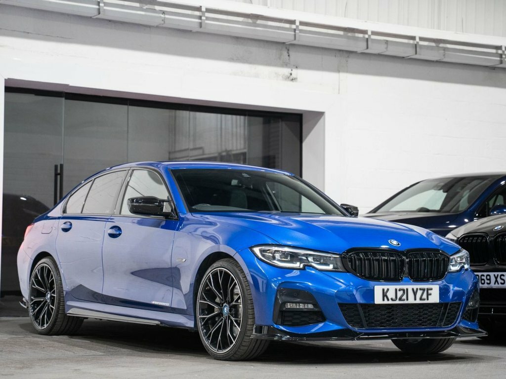 BMW 3 Series 2L M Sport Blue