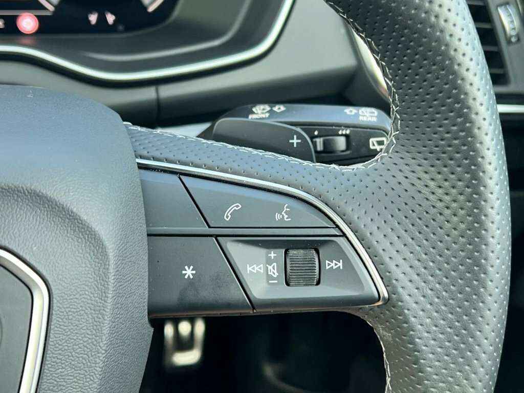 Audi SQ5 Launch Edition Tfsi 367 Ps S Tronic Grey #55