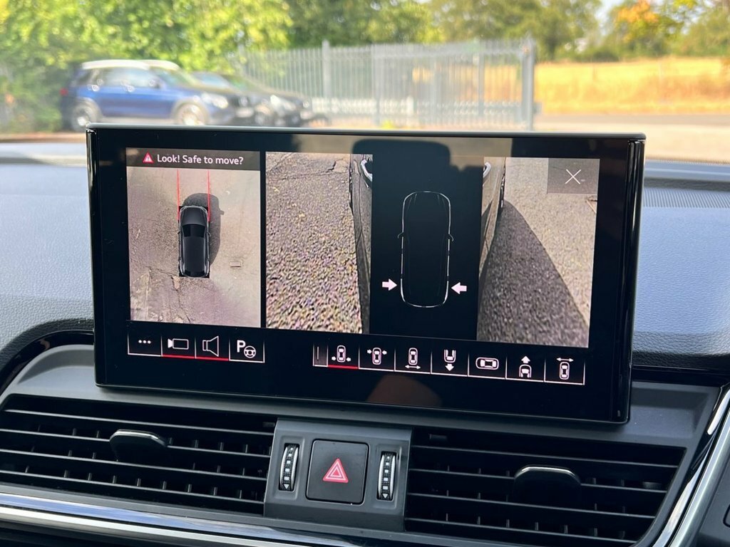 Audi SQ5 Launch Edition Tfsi 367 Ps S Tronic Grey #25