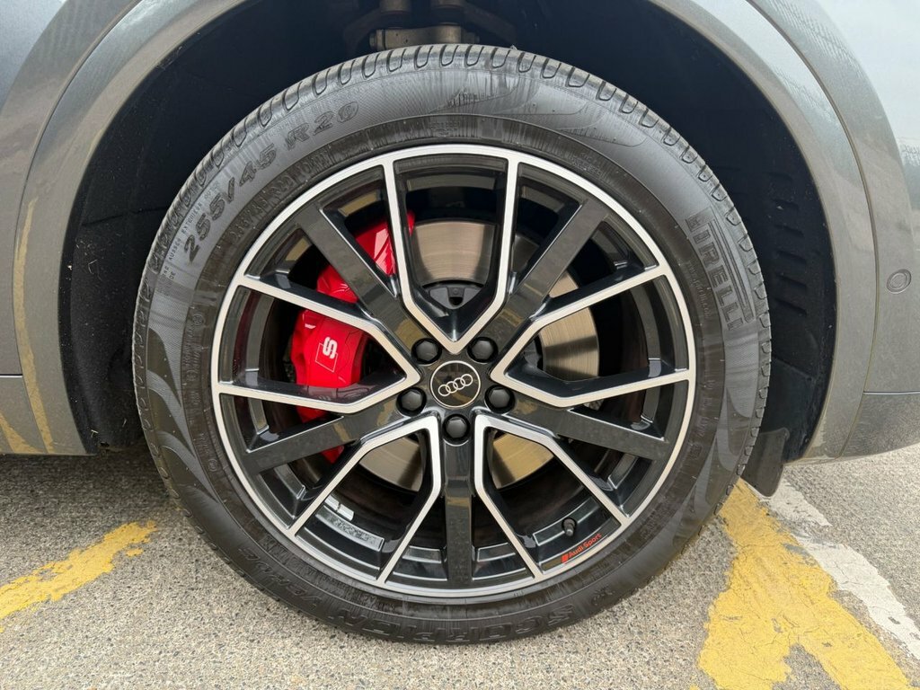 Audi SQ5 Launch Edition Tfsi 367 Ps S Tronic Grey #17
