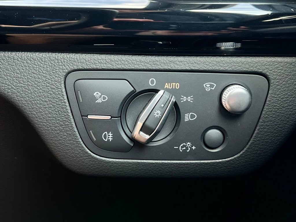 Audi SQ5 Launch Edition Tfsi 367 Ps S Tronic Grey #57