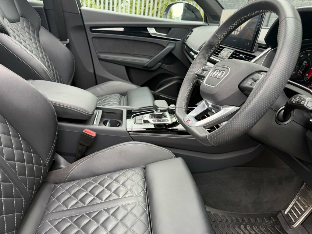 Audi SQ5 Launch Edition Tfsi 367 Ps S Tronic Grey #11