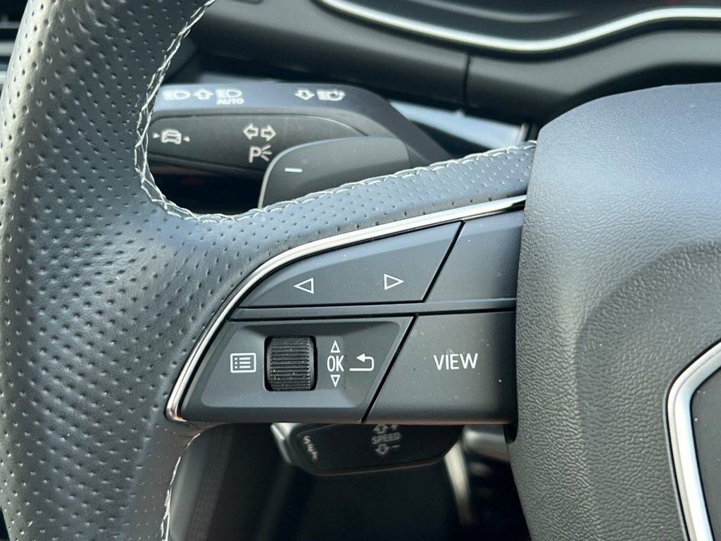 Audi SQ5 Launch Edition Tfsi 367 Ps S Tronic Grey #49