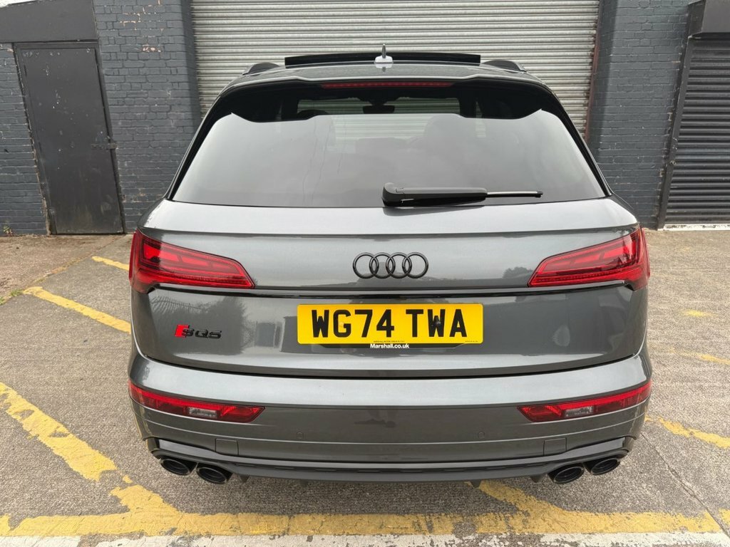Audi SQ5 Launch Edition Tfsi 367 Ps S Tronic Grey #8