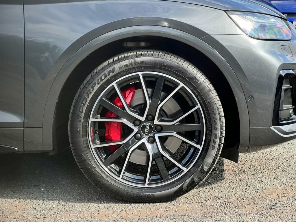Audi SQ5 Launch Edition Tfsi 367 Ps S Tronic Grey #9
