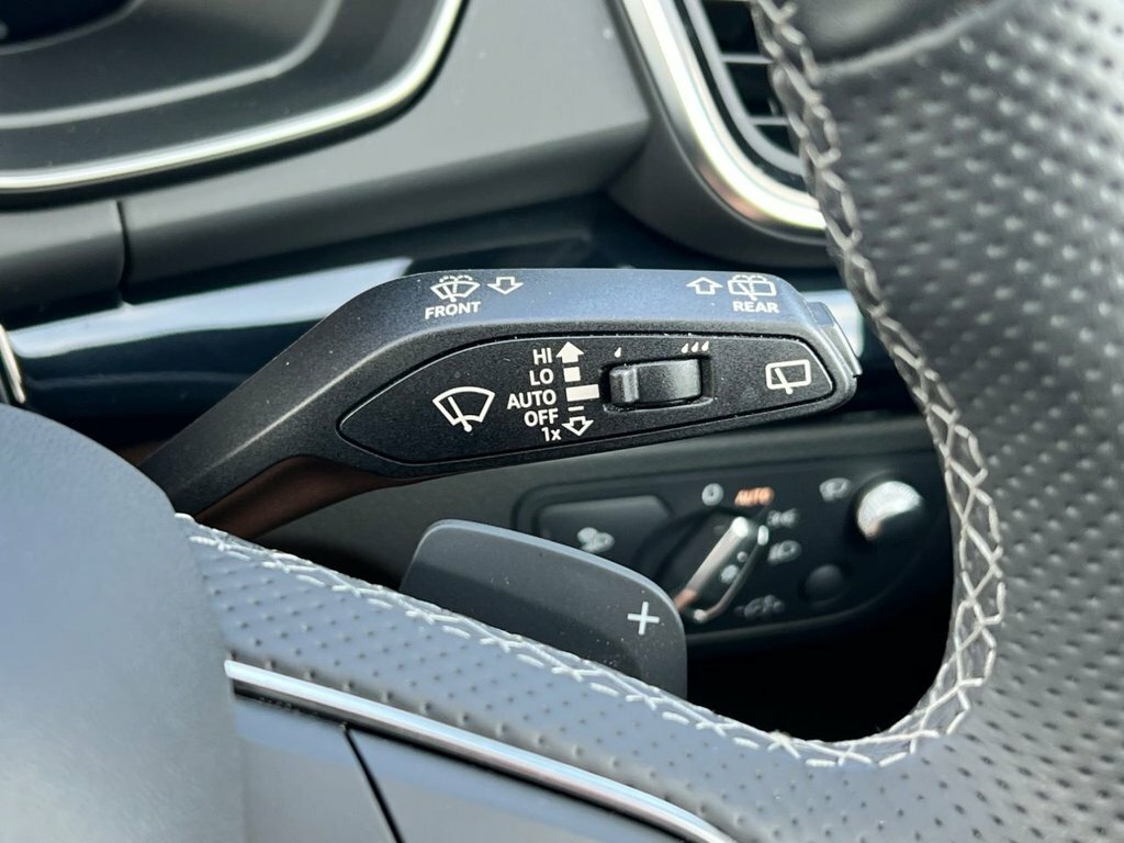 Audi SQ5 Launch Edition Tfsi 367 Ps S Tronic Grey #56