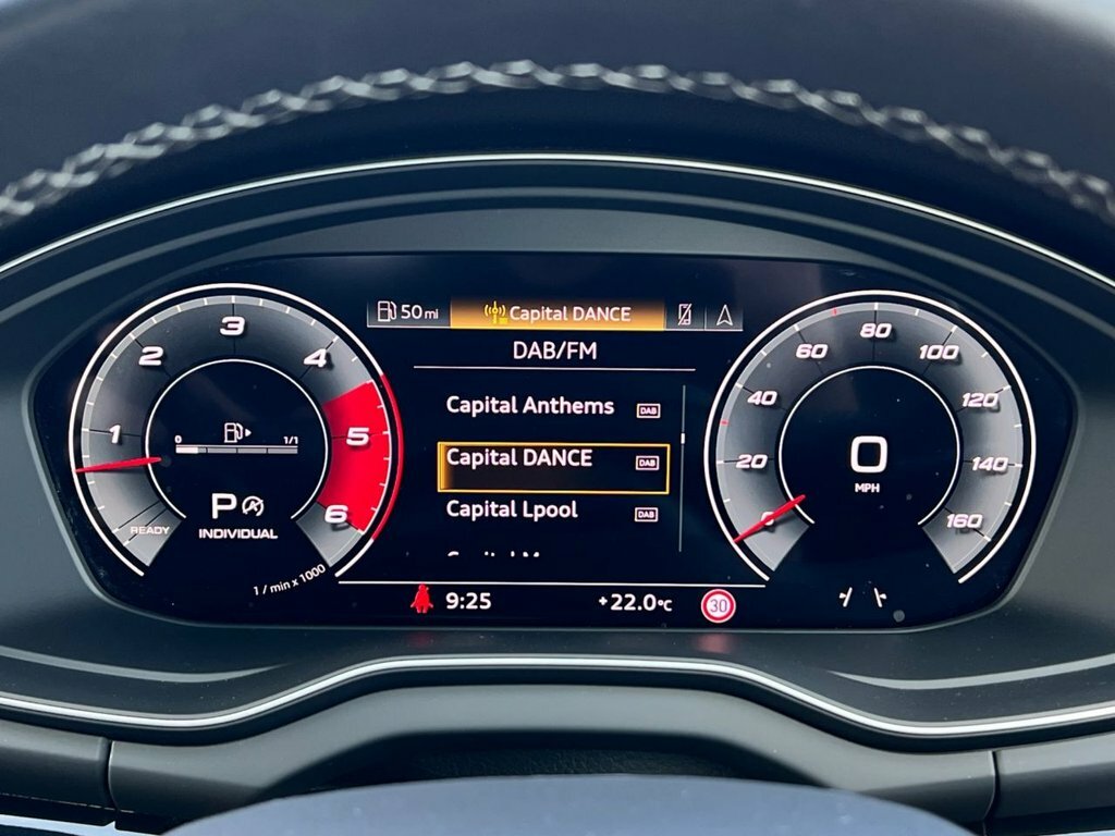 Audi SQ5 Launch Edition Tfsi 367 Ps S Tronic Grey #51