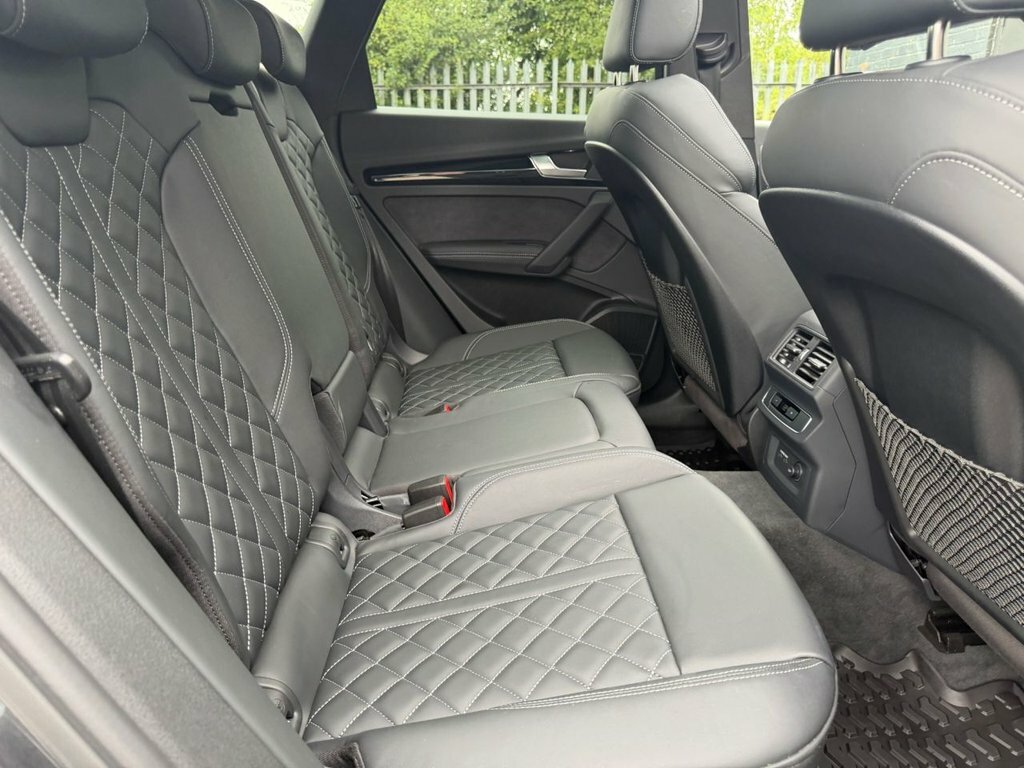 Audi SQ5 Launch Edition Tfsi 367 Ps S Tronic Grey #14
