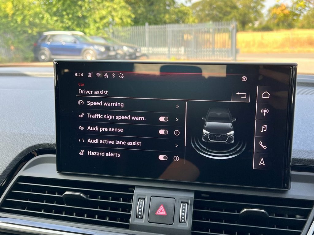 Audi SQ5 Launch Edition Tfsi 367 Ps S Tronic Grey #36
