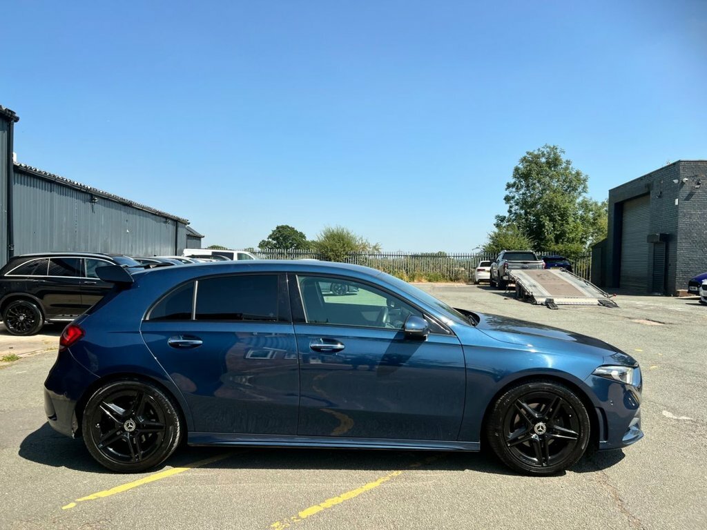 Mercedes-Benz A Class 1.3L Amg Line OU19TZM Blue #5