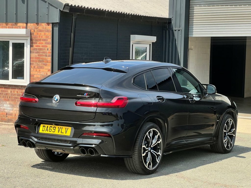 BMW X4 M 3L Competition Black #4