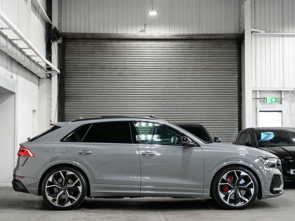 Audi RSQ8 Vsprung Tfsi Mhev Q Black #7