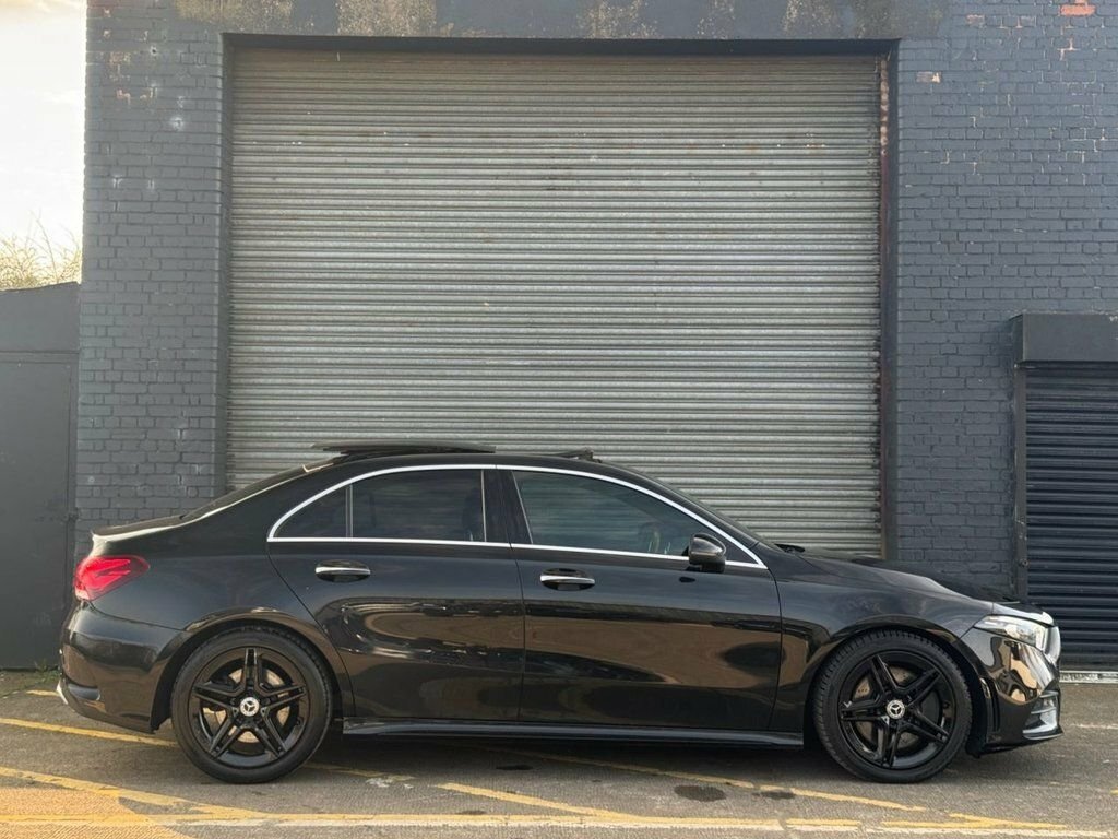 Mercedes-Benz A Class 2L Amg Line AF70HGC Black #5