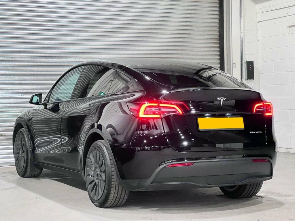 Tesla Model Y Suv Black #2