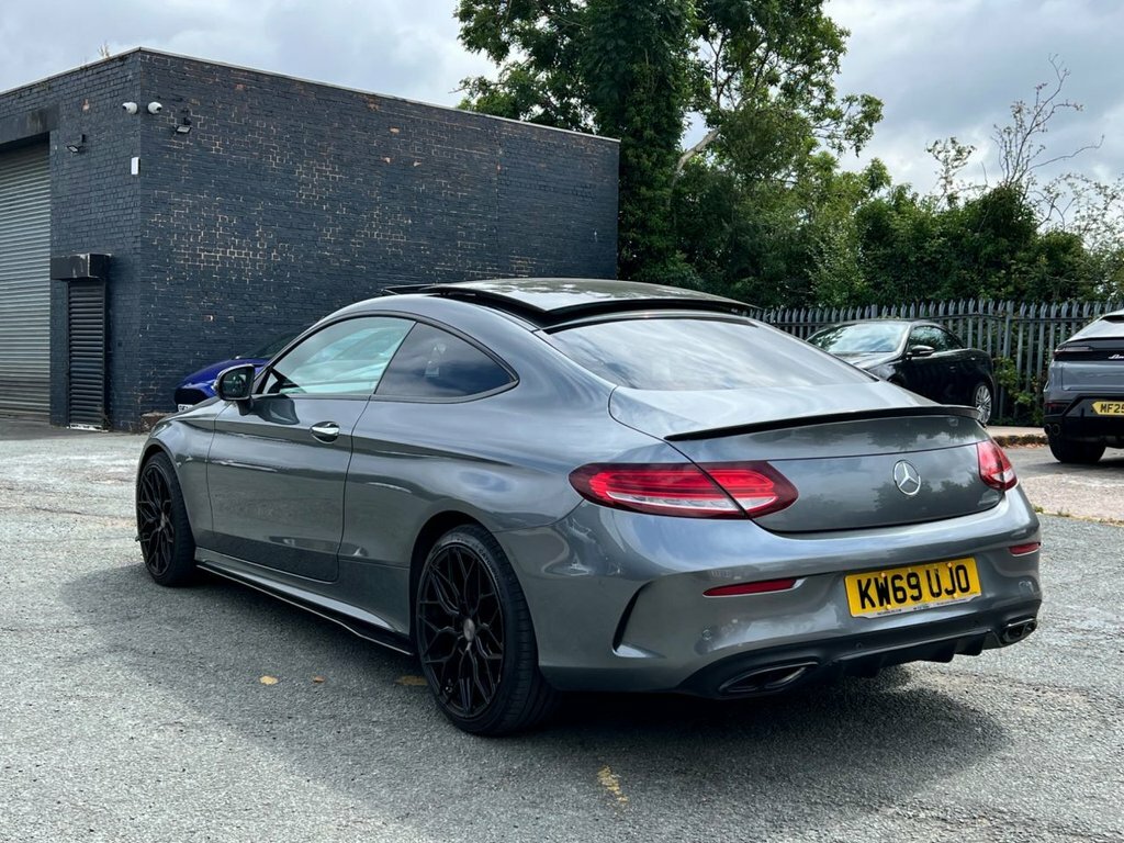 Mercedes-Benz C Class 2L Amg Line Grey #2