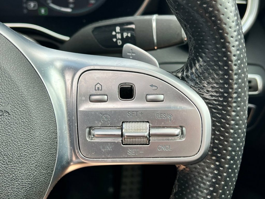 Mercedes-Benz C Class Saloon Grey #36
