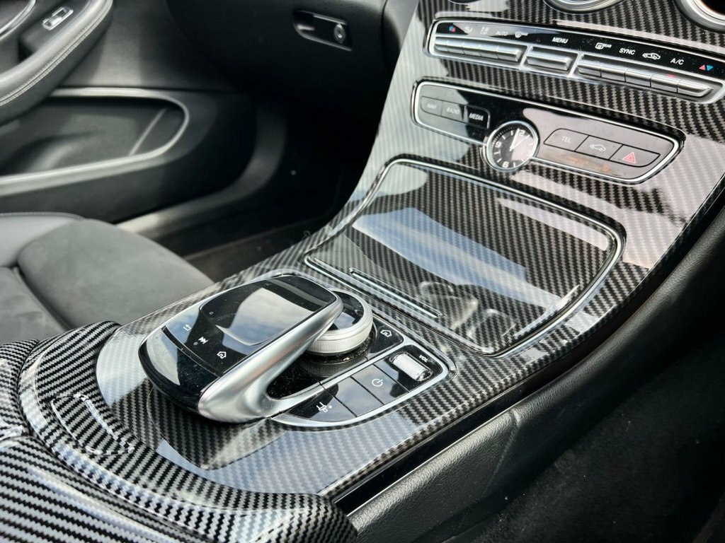 Mercedes-Benz C Class Saloon Grey #30