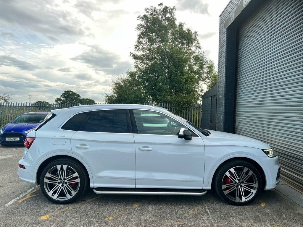 Audi SQ5 3L Null White #5