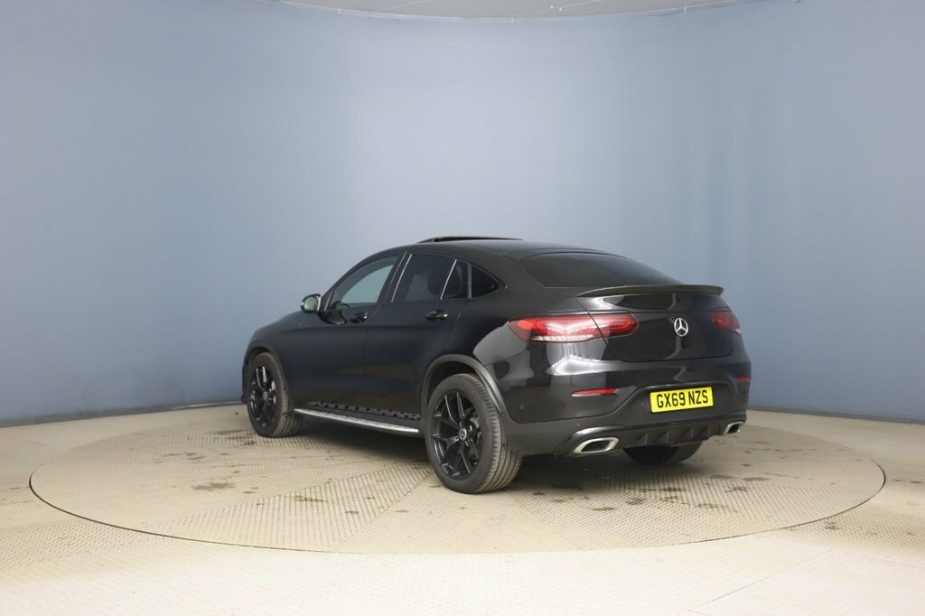 Mercedes-Benz GLC Class 2L Amg Line Black #3