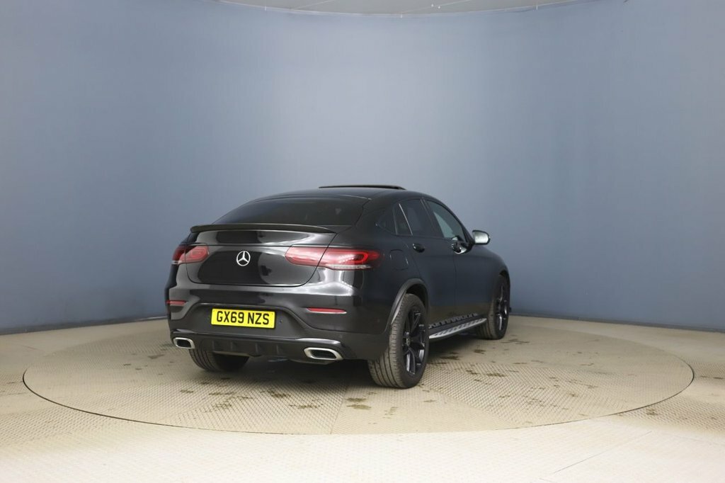 Mercedes-Benz GLC Class 2L Amg Line Black #4