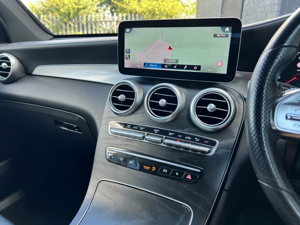 Mercedes-Benz GLC Class 300D 4Matic Amg Line Premium Black #26