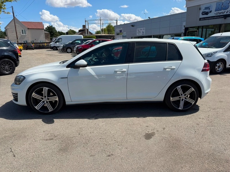 Volkswagen Golf Gtd White #6