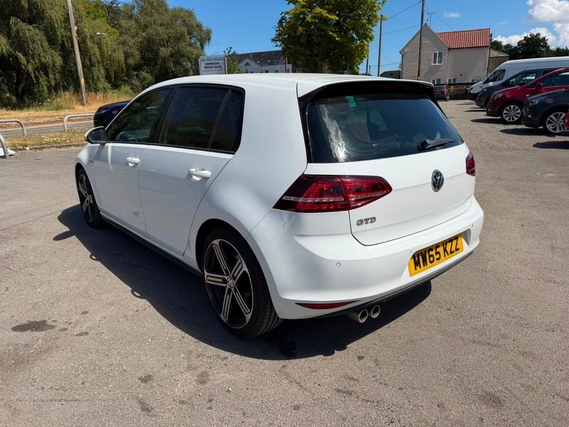 Volkswagen Golf Gtd White #3