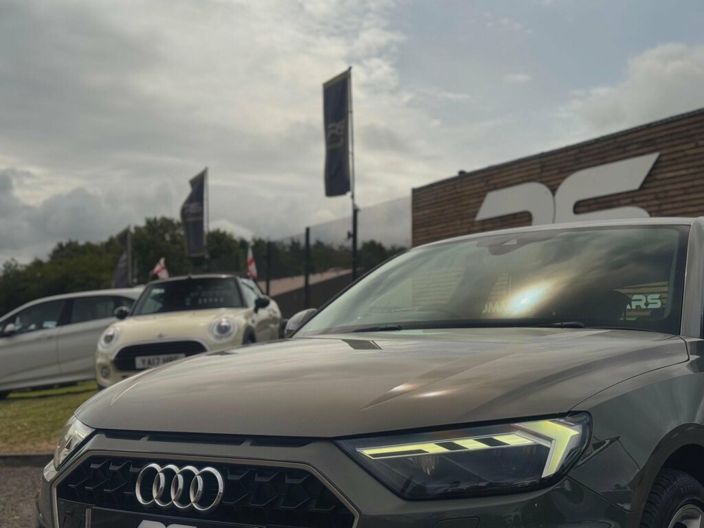 Audi A1 1.0 Tfsi 30 Sport Sportback S Tronic Euro 6 Ss Black #9